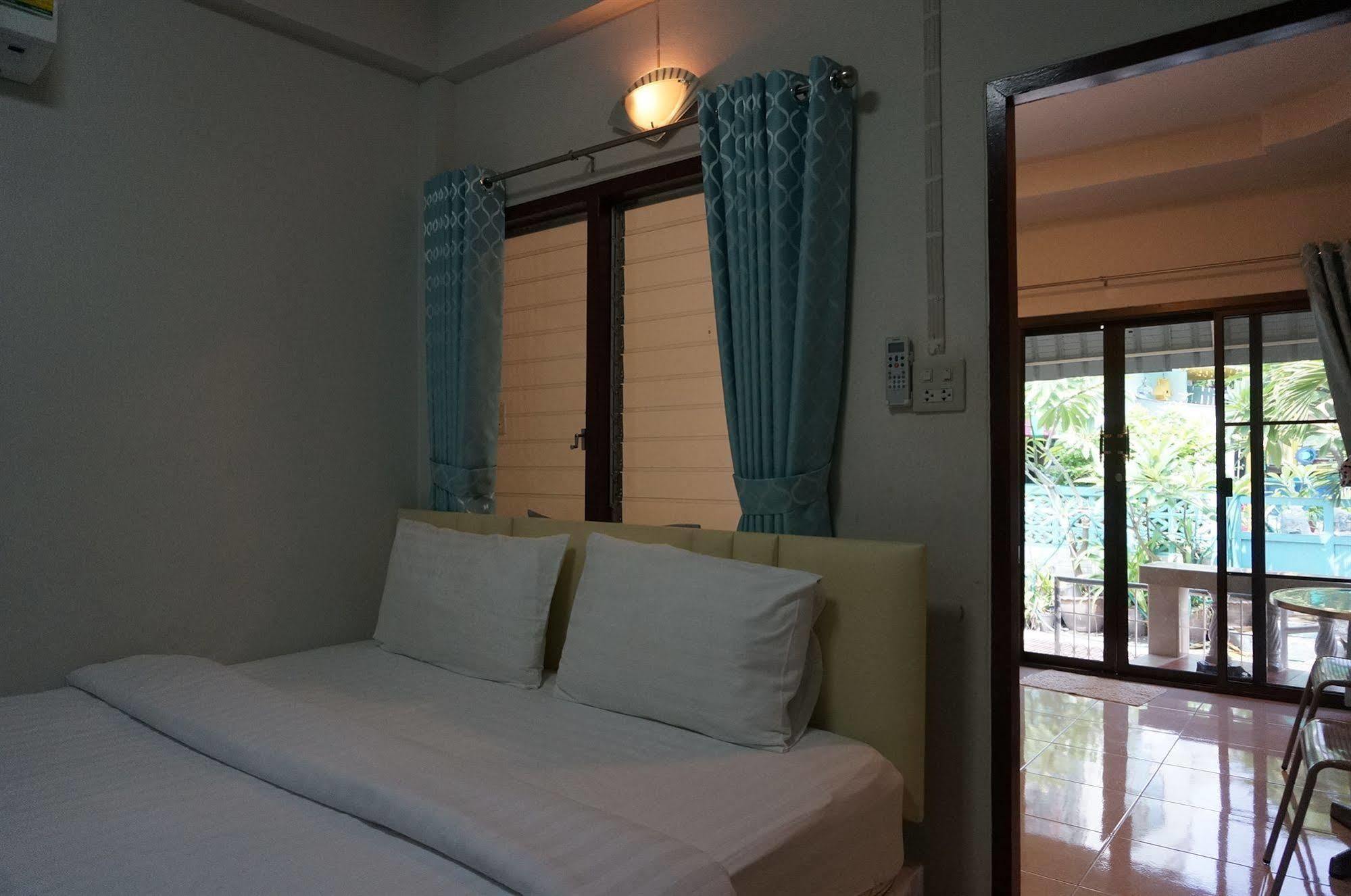 Baan Taweesuk Guest House Hua Hin Luaran gambar