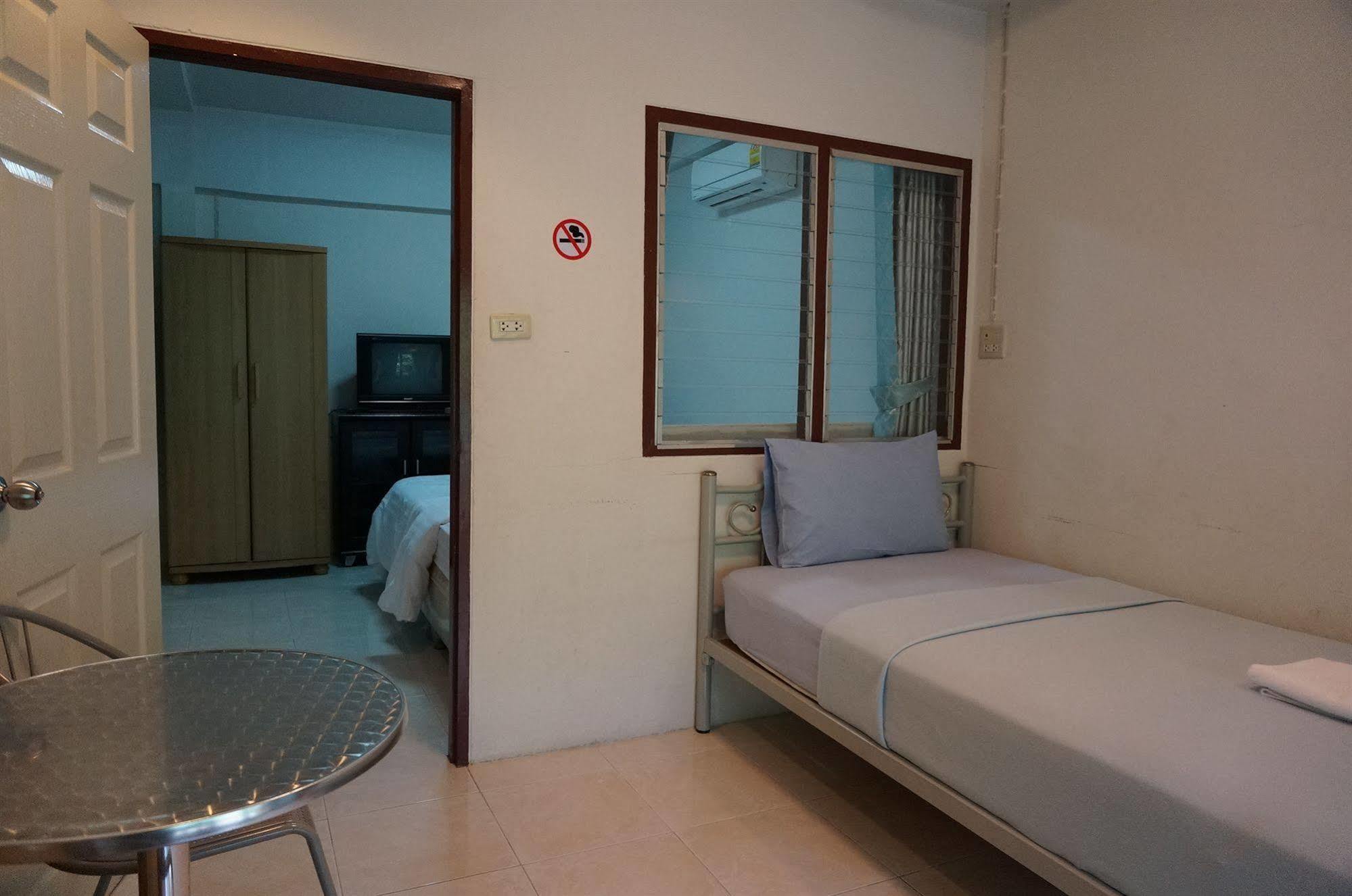 Baan Taweesuk Guest House Hua Hin Luaran gambar