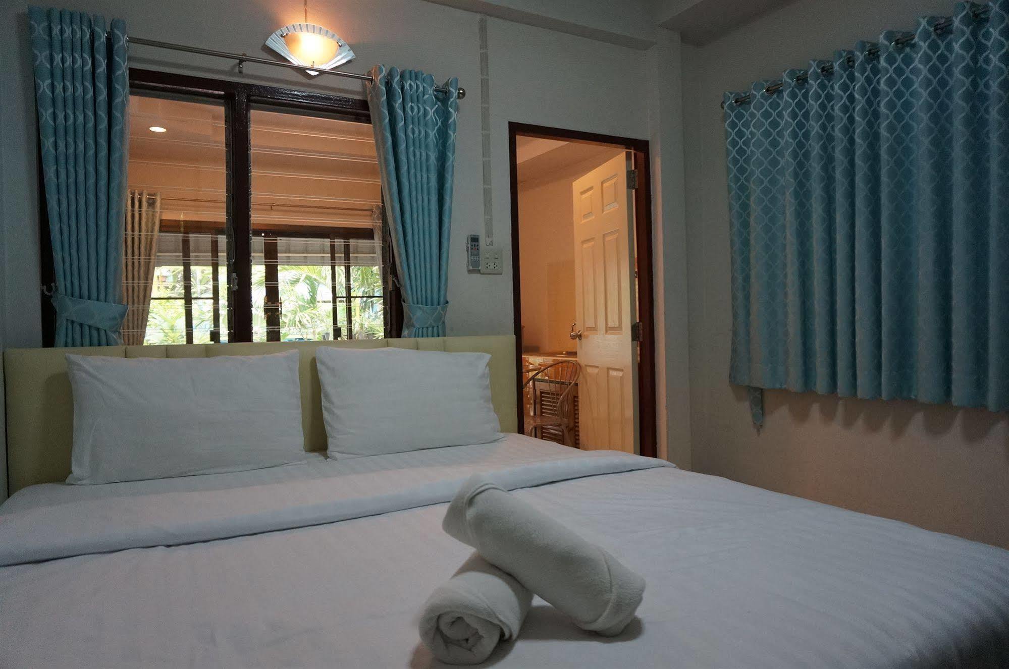 Baan Taweesuk Guest House Hua Hin Luaran gambar